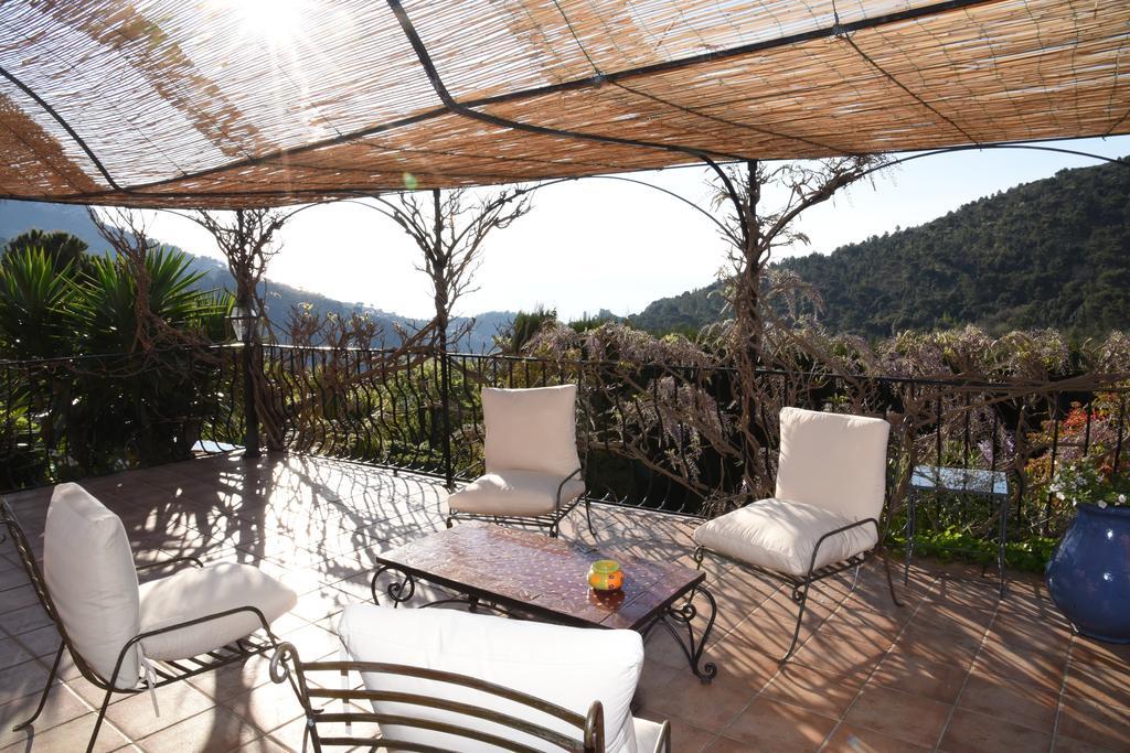 Le Mas De L'Aighetta Bed & Breakfast Èze Dış mekan fotoğraf