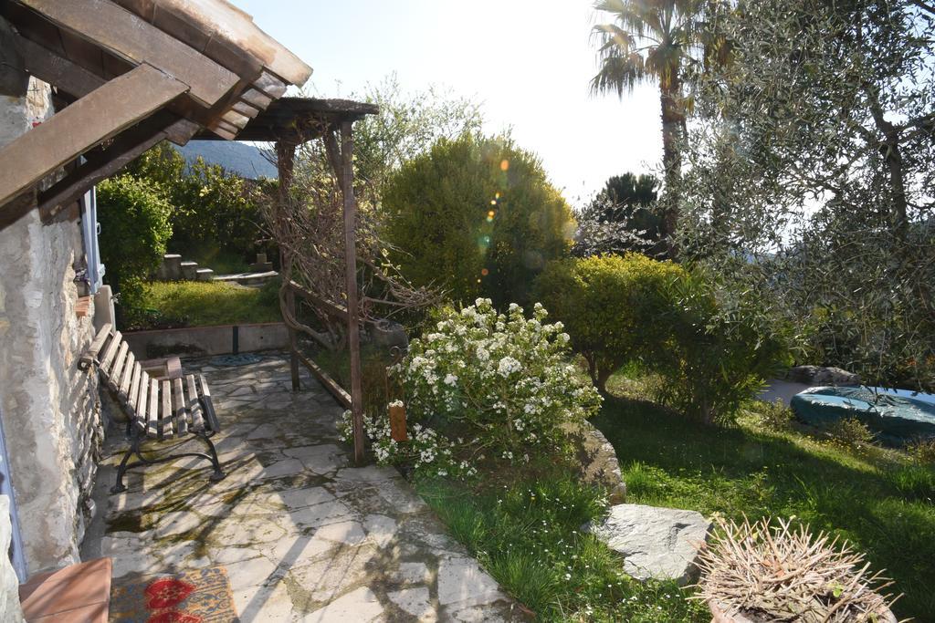 Le Mas De L'Aighetta Bed & Breakfast Èze Dış mekan fotoğraf